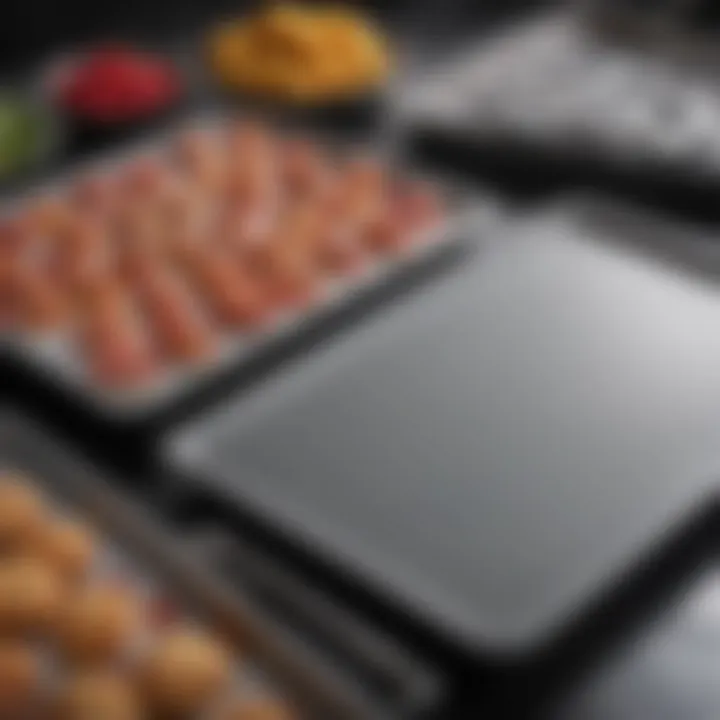 Comparison of silicone sheet pans versus traditional metal pans